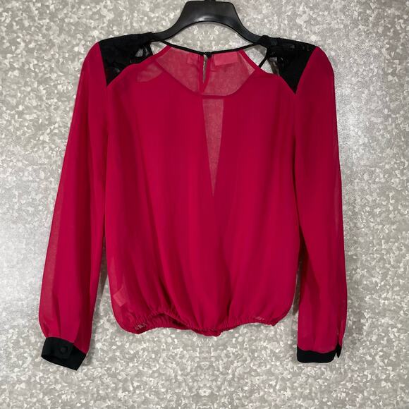 Bisou Bisou Women's Red Sheer Lace Cutout Shoulder Wrap Top - Size Small - Goth - Picture 6 of 6